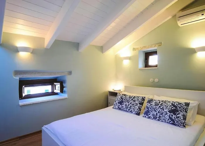 Anelina Paxos Residences 아파트
